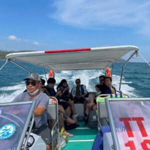 Thuê cano tham quan các đảo Nha Trang