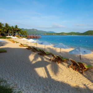 Tour 3 Đảo Bãi Tranh - Làng Chài - Hòn Tằm Nha Trang